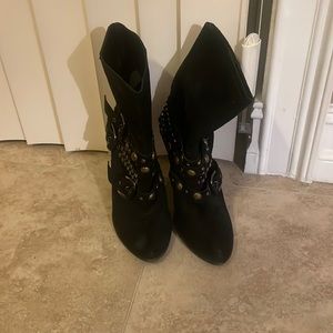 Black suede boots Vero Cuoio